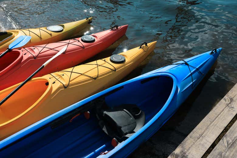Kayaks listos para zarpar