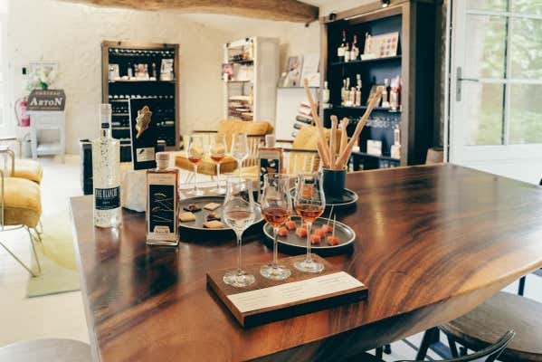 Enjoy a tasting with food pairings