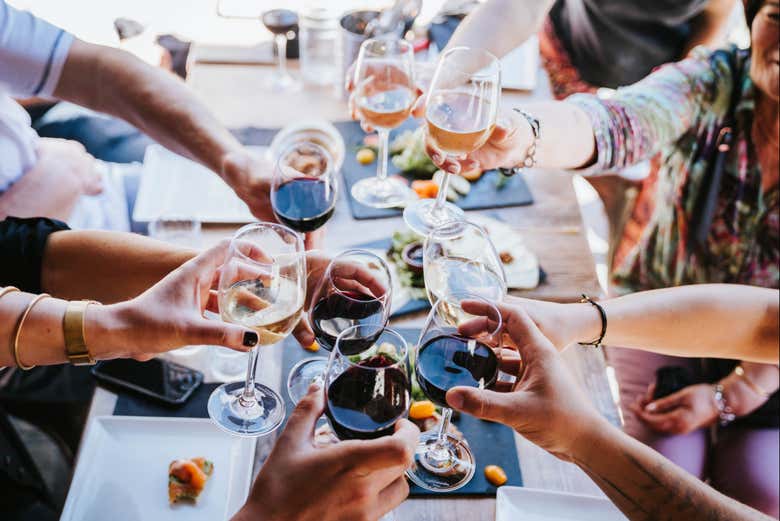 Brindando con vinos franceses