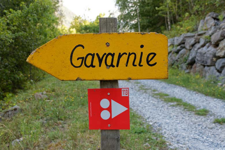 Placas de direção ao circo de Gavarnie