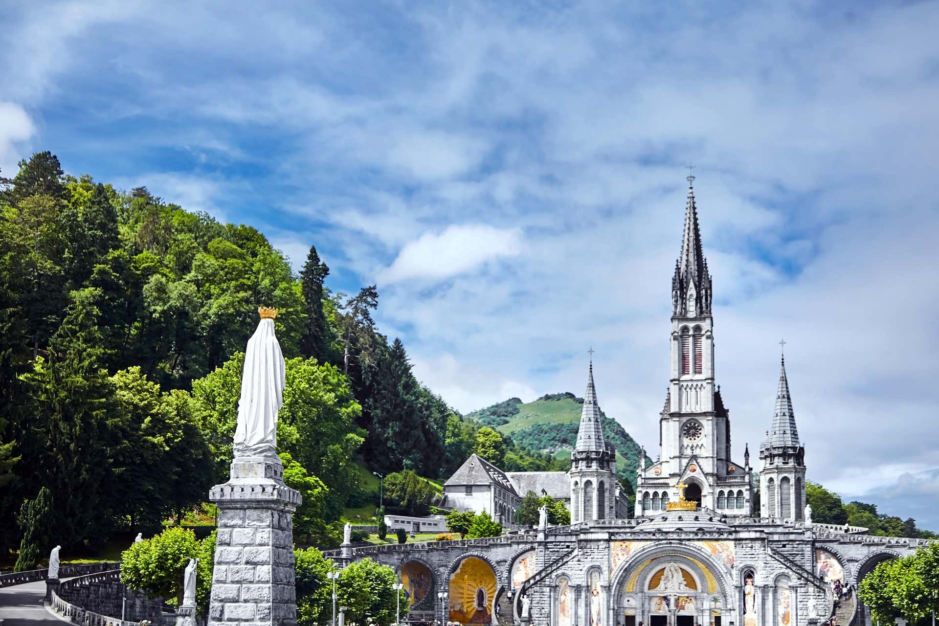 Lourdes - ShaheenEnes