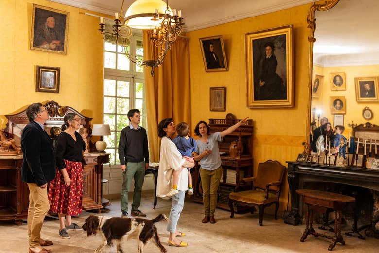 Visitez le salon du château de Luc