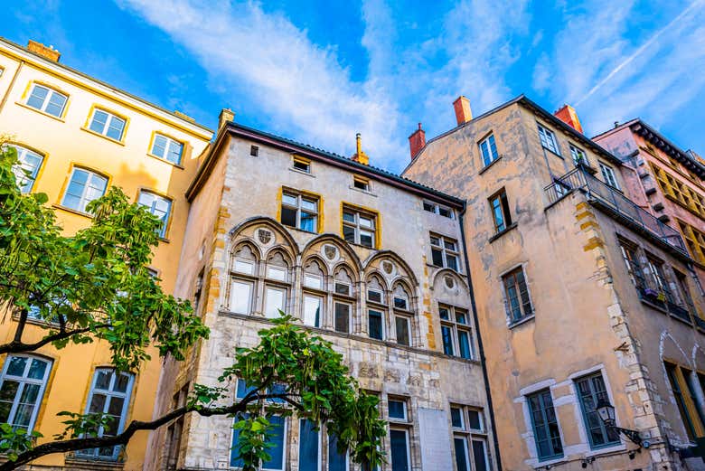 Explore a different side of Lyon!