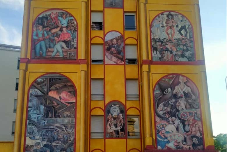 Mural dedicado a Diego Rivera y a Frida Kahlo