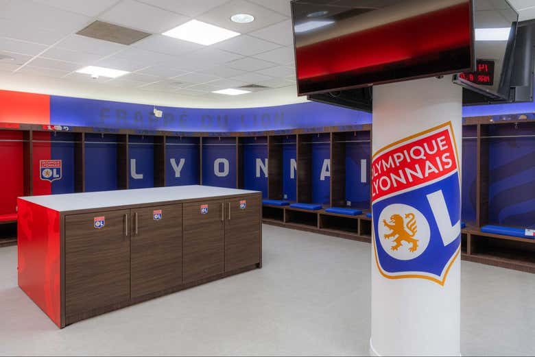 Vestuarios del Olympique de Lyon en el Groupama Stadium