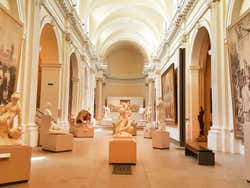 Esculturas en el Museo de Bellas Artes de Lyon