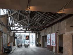 Hangar du premier film