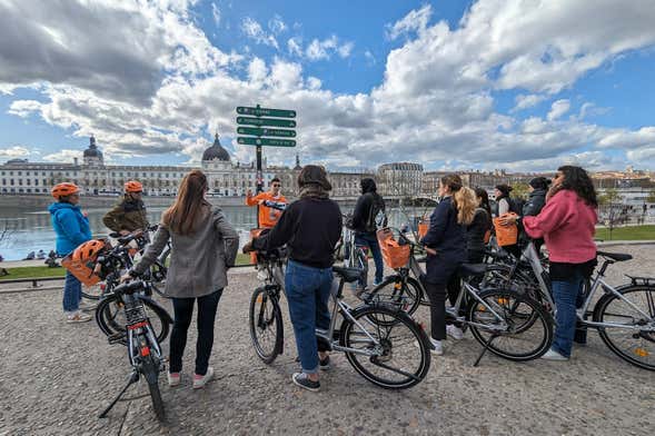 Livre Lyon Balades guidées en anglais