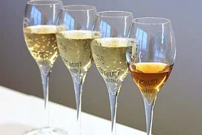 Assaggeremo diversi champagne della cantina