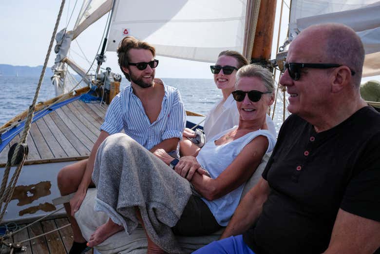 Un momento de relax a bordo del velero 