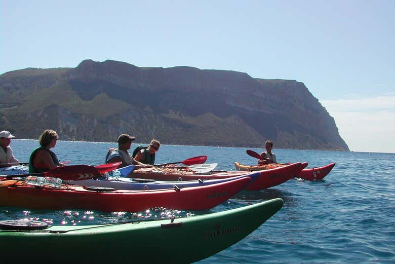 Faites du kayak le long de la côte marseillaise