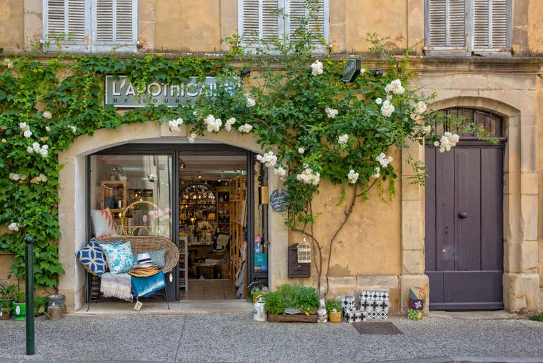 Une boutique dans le Lourmarin