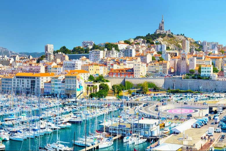 See the Vieux-Port