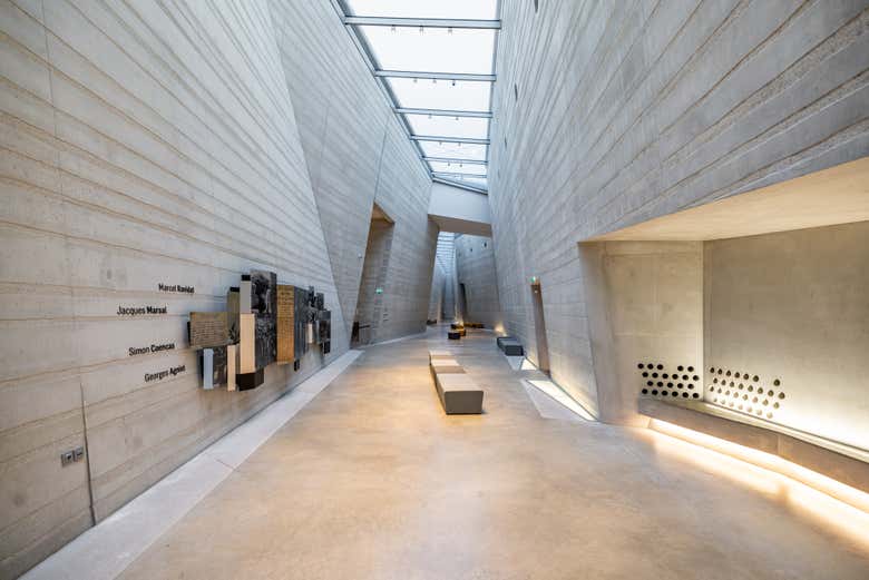 Centro Internacional de Arte Rupestre Lascaux IV