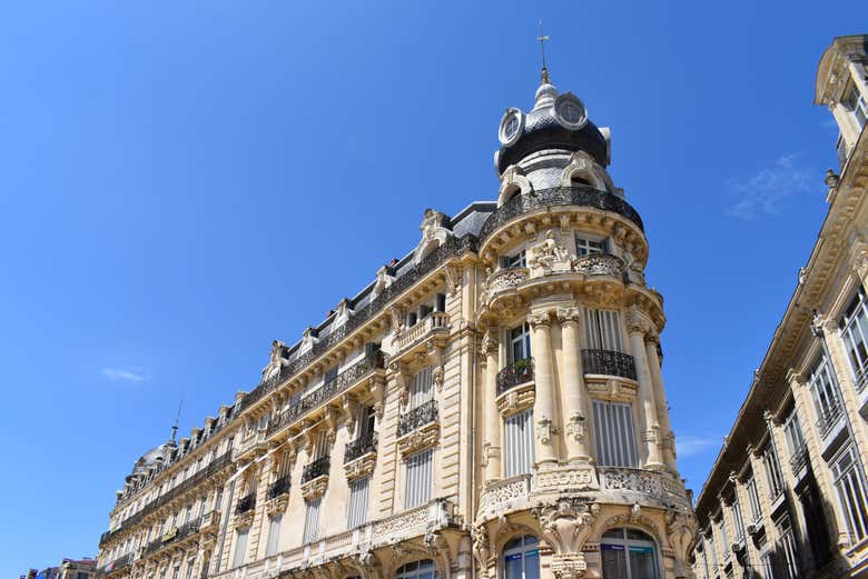 Immeuble haussmannien sur la place de la Comédie