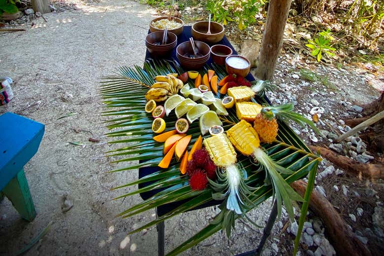 No podéis iros sin probar las piñas de Moorea