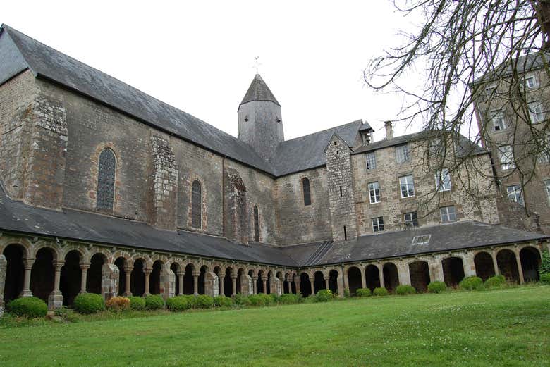 Mortain Guided Tour Book Online at
