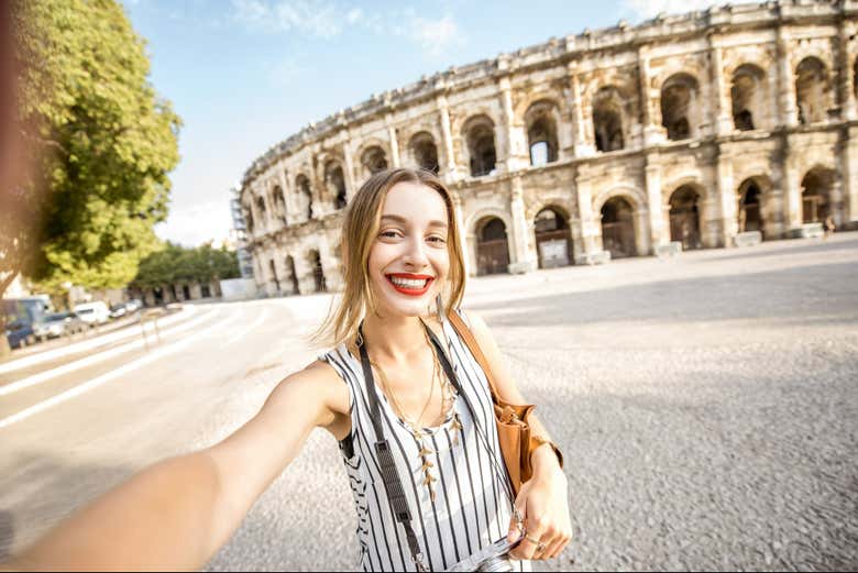 Conoceréis la historia del anfiteatro romano de Nimes