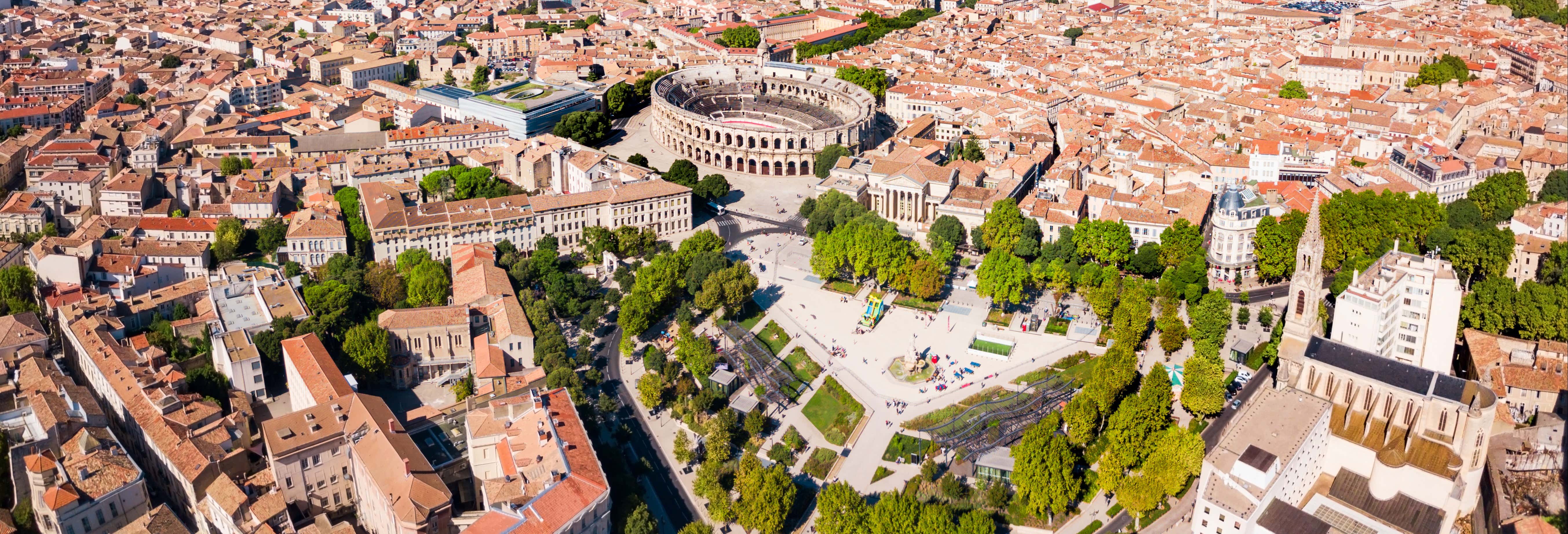 Nîmes