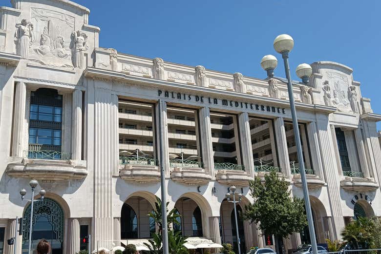 El Palais de la Méditerranée alberga una turbia historia