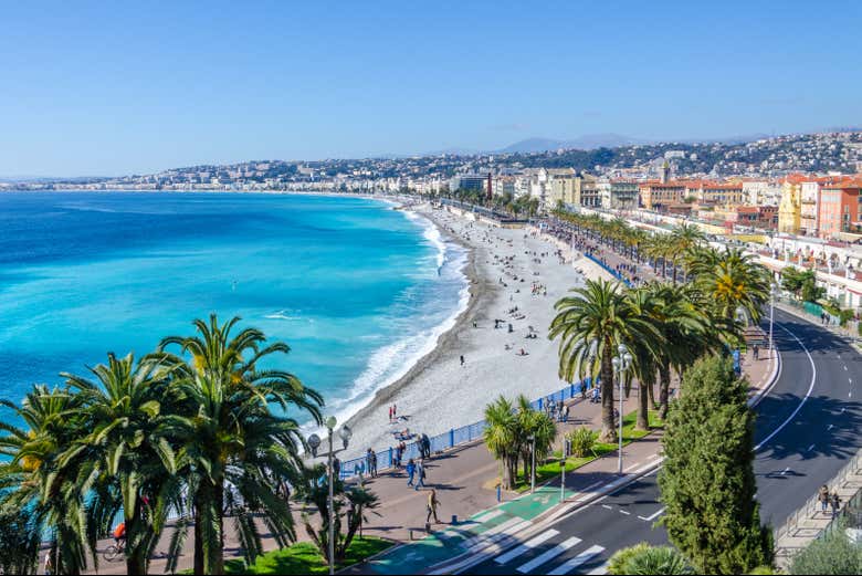 Vista panorâmica da orla marítima de Nice