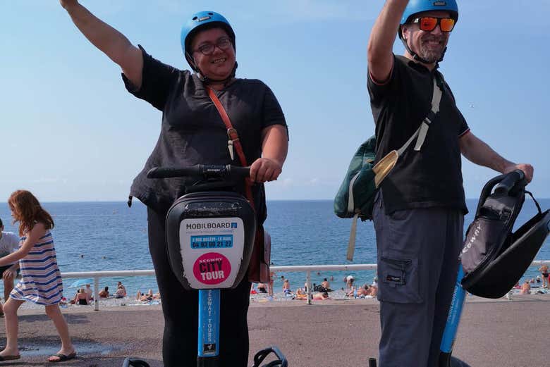 Touring the Promenade des Anglais