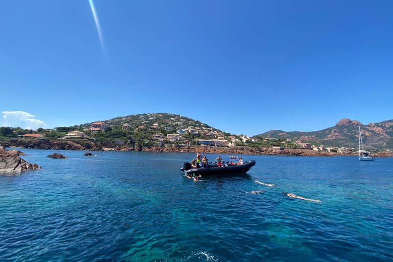 Faremos uma parada para fazer snorkel