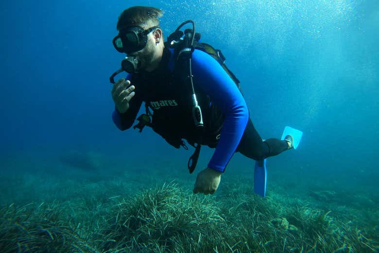 Practicando submarinismo en Niza