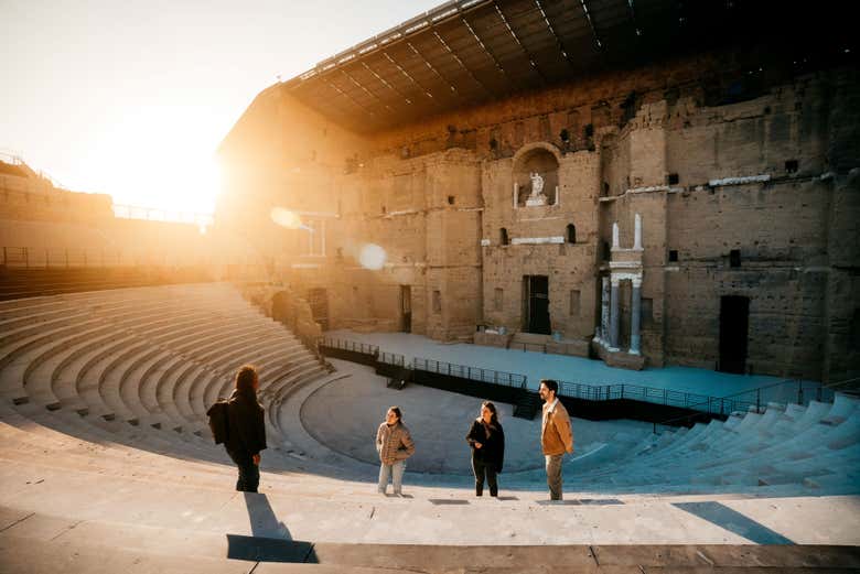 Classé au Patrimoine mondial de l'UNESCO, le Théâtre antique d'O