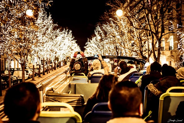 Balade en bus autour de Noël à Paris
