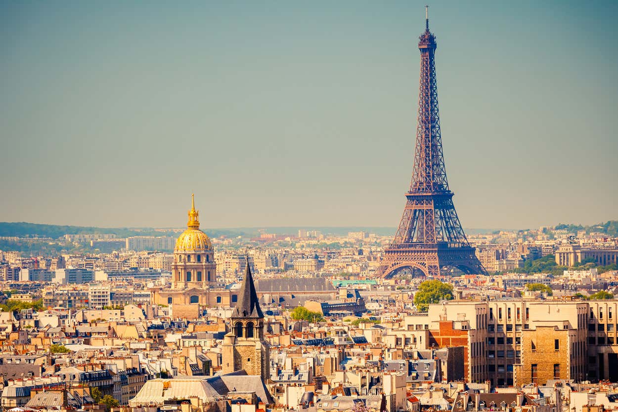 Tour de París al completo con entradas.