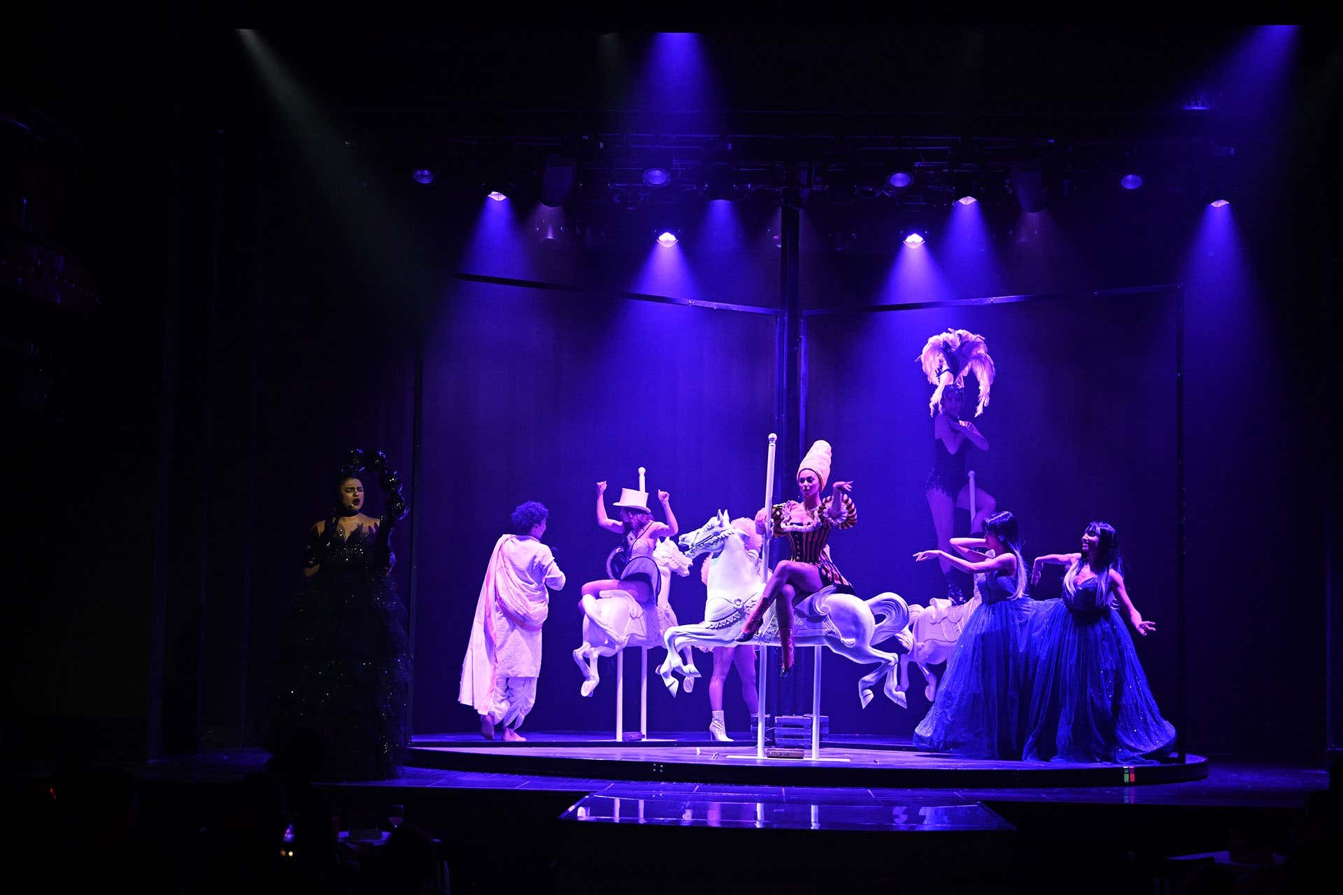Entradas para el Cabaret Paradis Latin