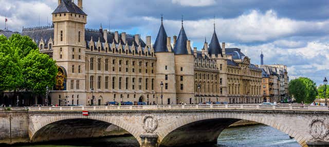Entrada a la Conciergerie