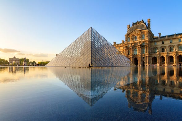 Entrada al Museo del Louvre sin colas