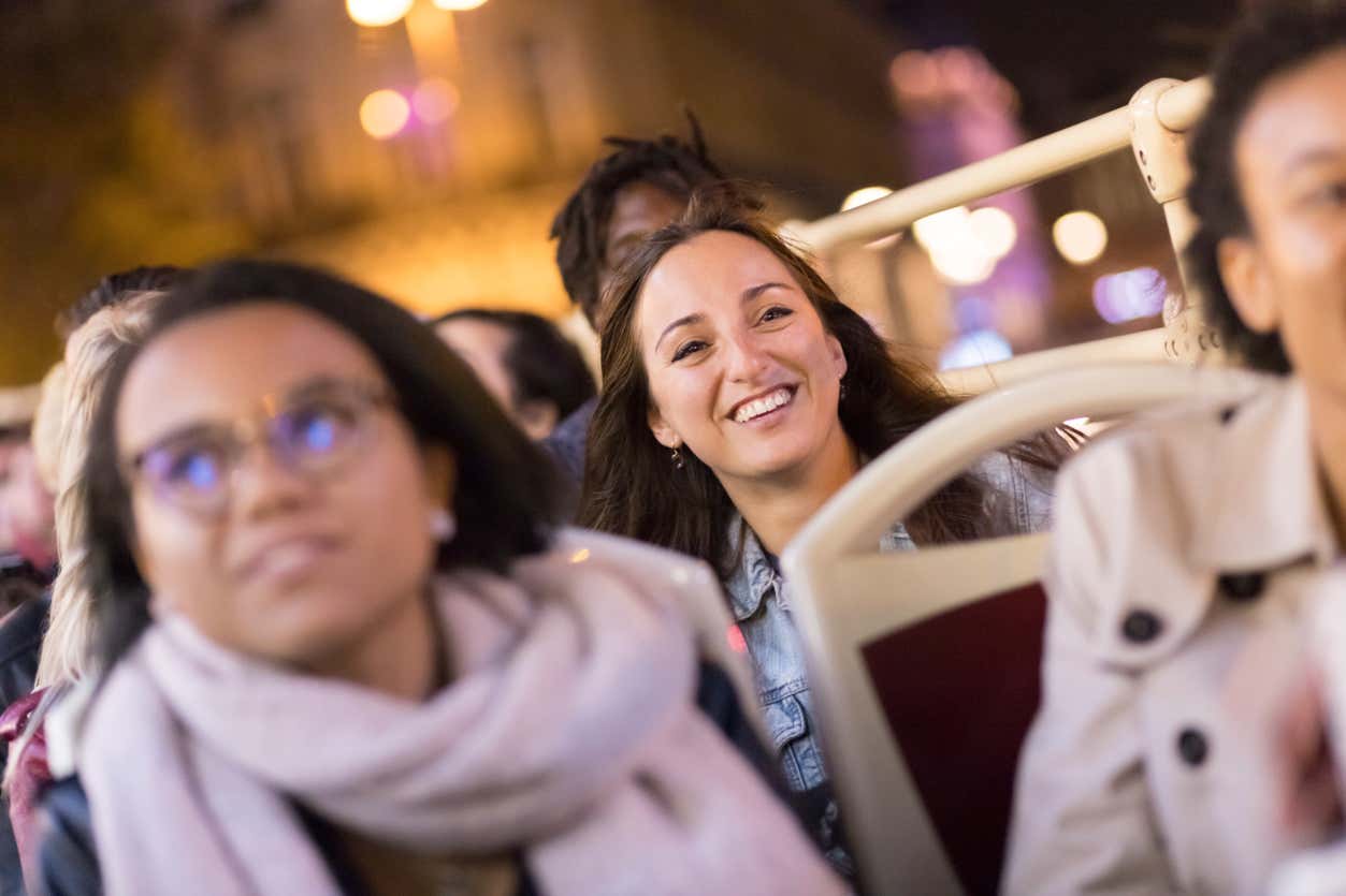 Tour nocturno en autobús y Torre Eiffel