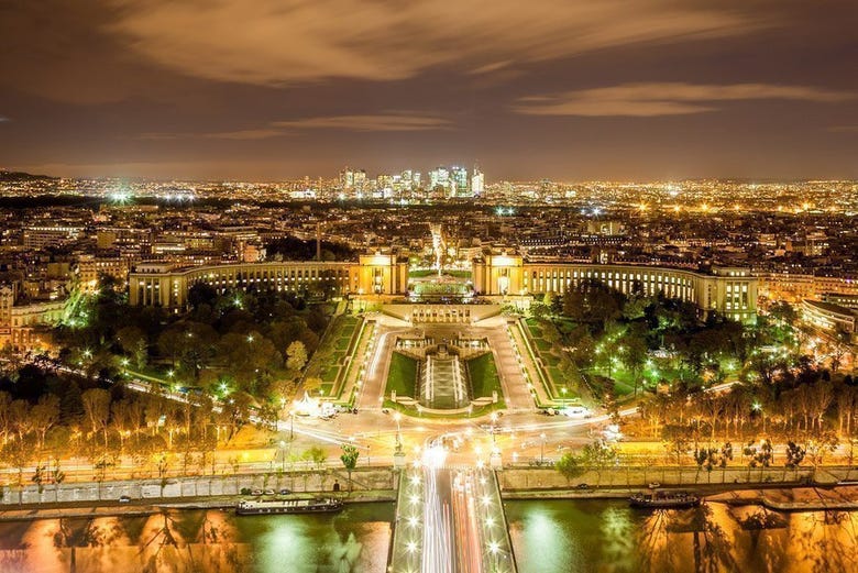París de noche desde la Torre Eiffel