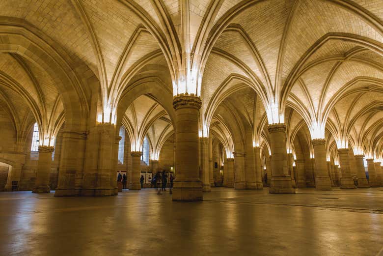 L'intérieur de la Conciergerie