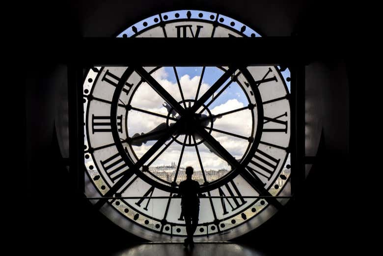 Contemplando Paris pelo relógio do museu © Musée d'Orsay