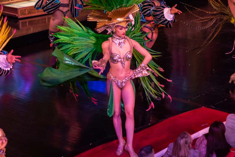 El cabaret parisino destaca por su puesta en escena