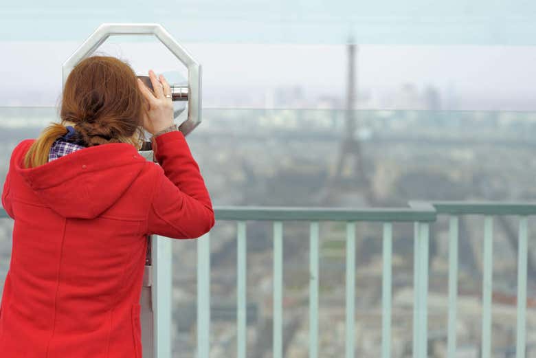 Contempler Paris depuis la Tour Montparnasse