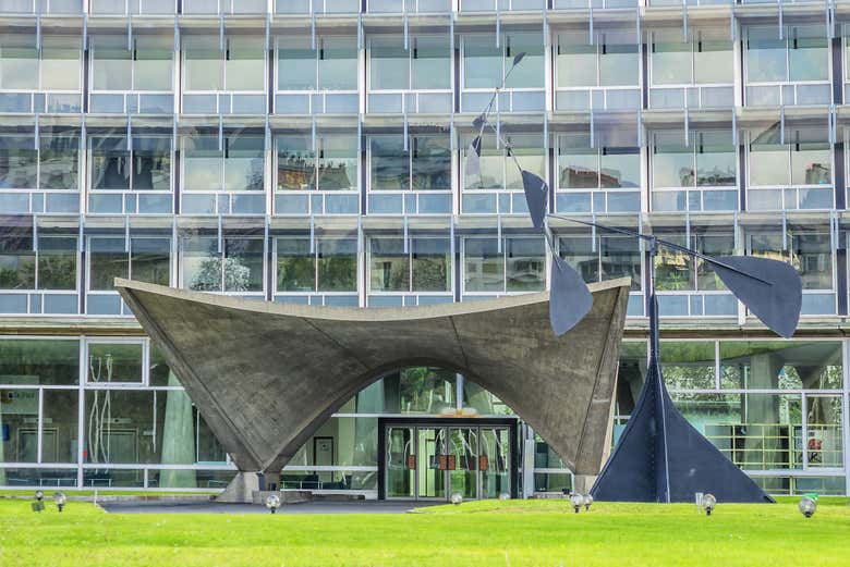 UNESCO headquarters main entrance 
