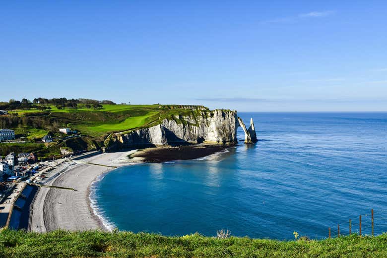 Los acantilados de Étretat forman parte de la Historia del Arte