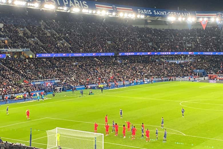 Contemplad a las estrellas del fútbol mundial en directo