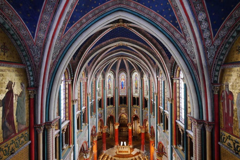 All'interno della chiesa di Saint-Germain-des-Prés
