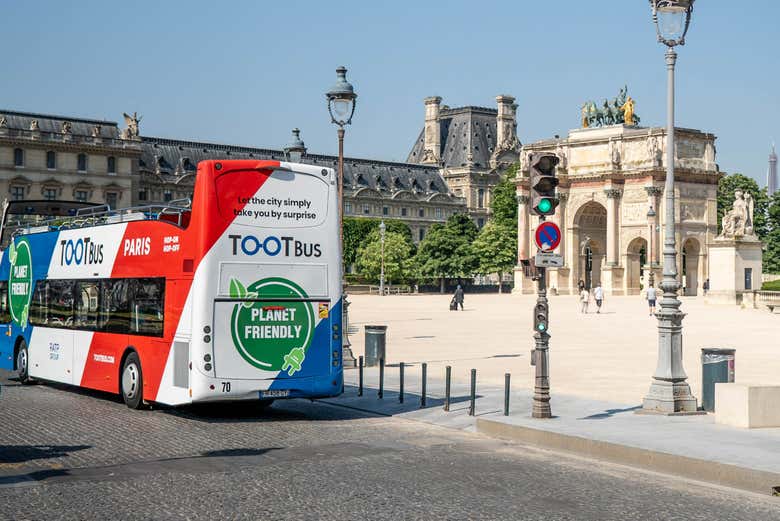 L'un des arrêts, à côté du musée du Louvre