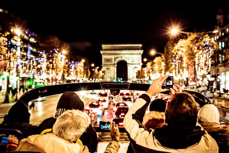 Christmas lights in París