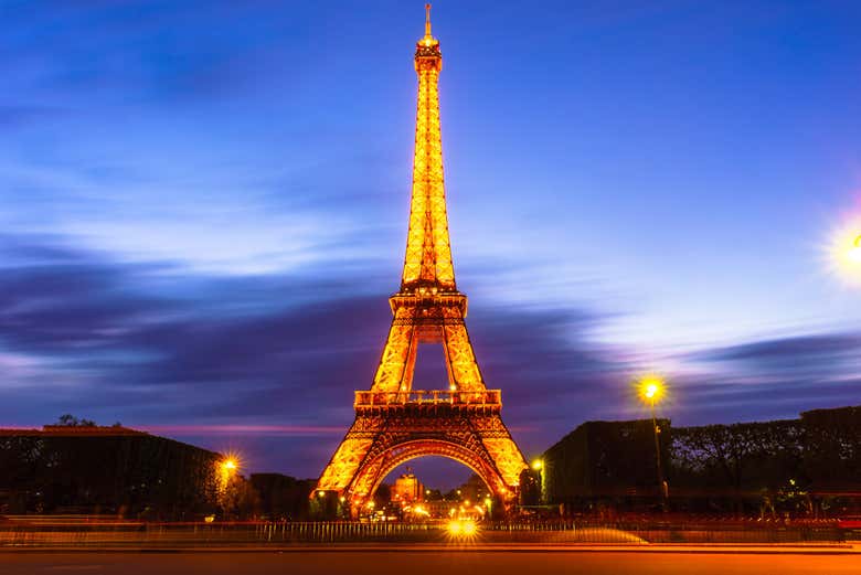 La Torre Eiffel illuminata