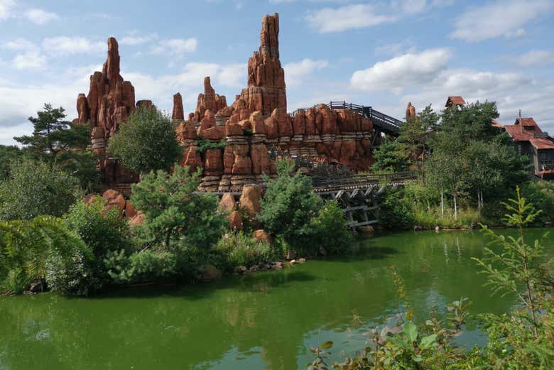 Montaña rusa en Disneyland París