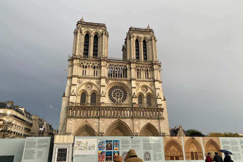 Admire the iconic facade