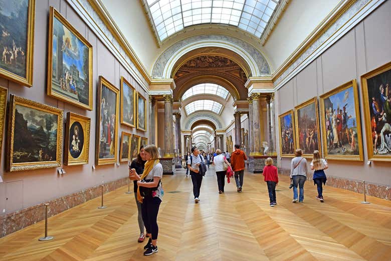 Recorriendo el Louvre